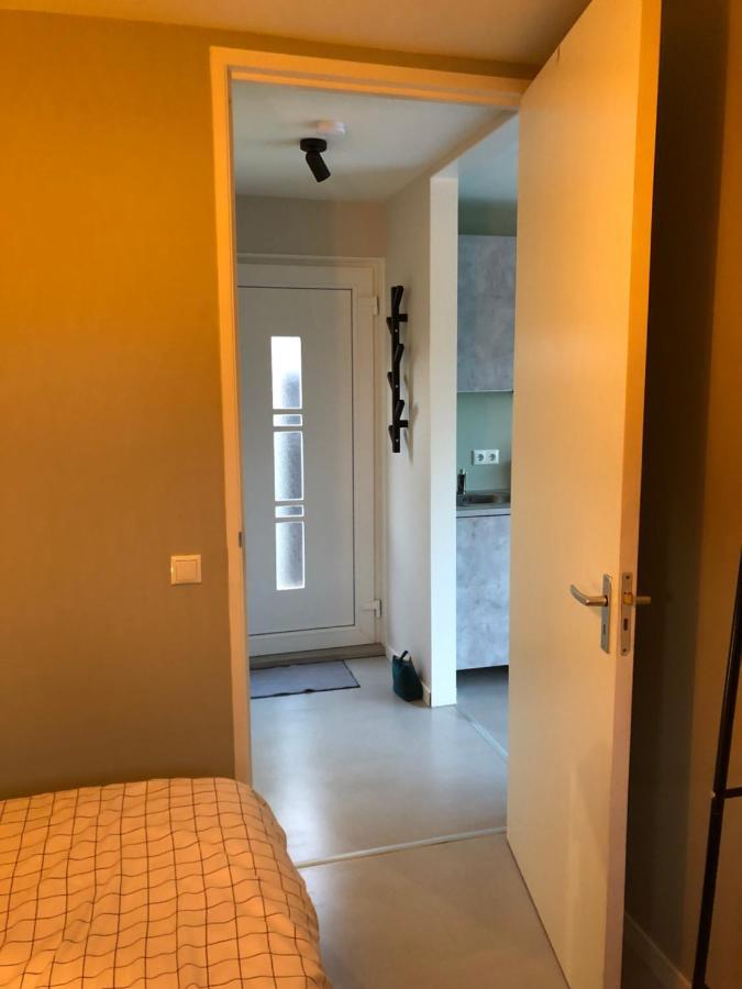 B&B Snurk Stiens, Fijn Verblijf Aan Open Vaarwater 외부 사진