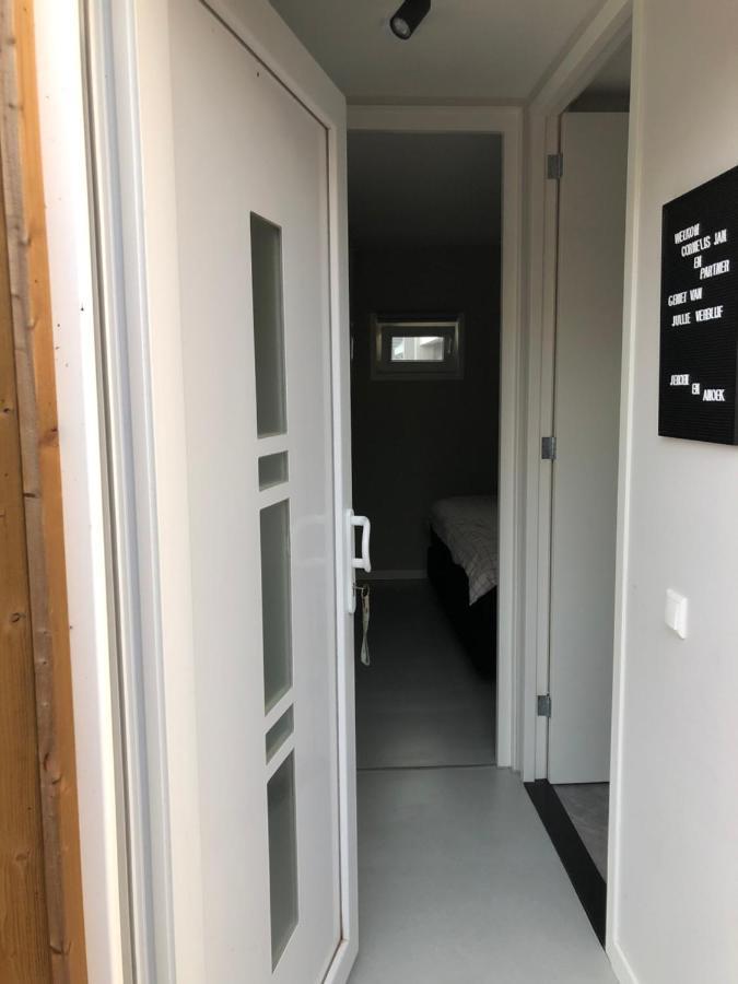 B&B Snurk Stiens, Fijn Verblijf Aan Open Vaarwater 외부 사진